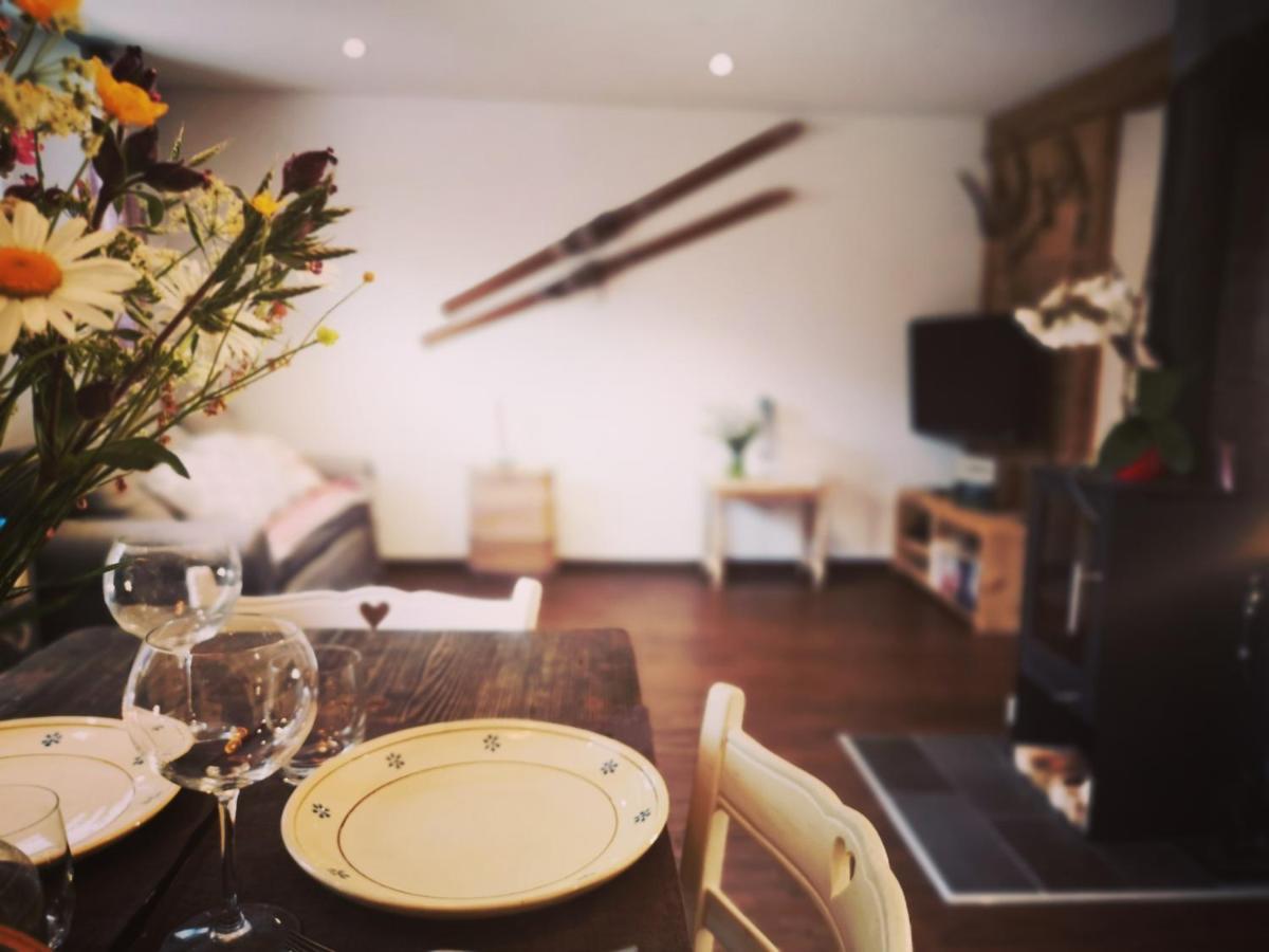 Urchige 2-Zimmerwohnung Matten  ภายนอก รูปภาพ