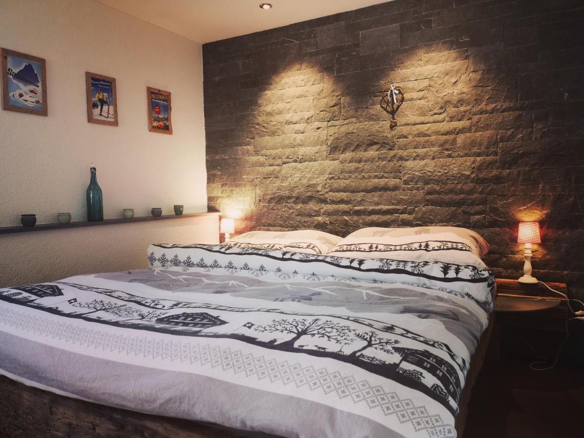 Urchige 2-Zimmerwohnung Matten  ภายนอก รูปภาพ